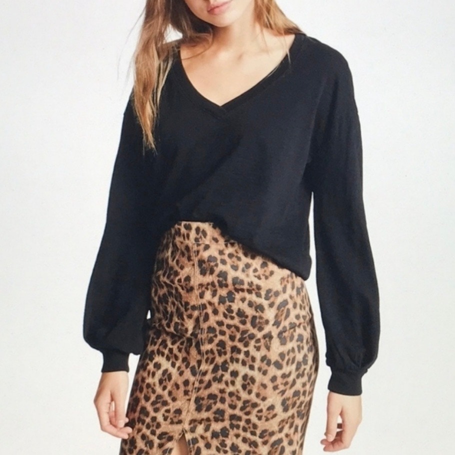 Nation Ltd Willa Long Sleeve V-Neck Top In Black Size Small